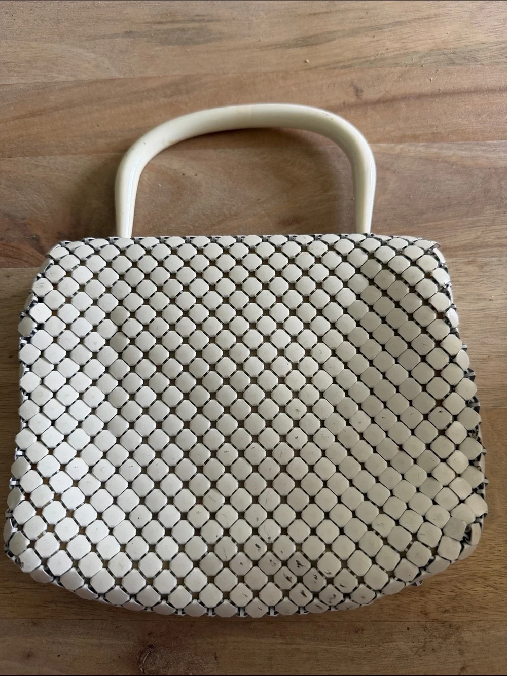 Vintage beautiful White metal mesh Top-Handle Women’s Bag